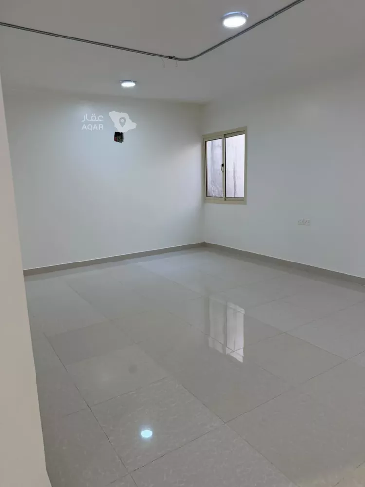 Building for Rent in Riyadh Dhahrat Laban