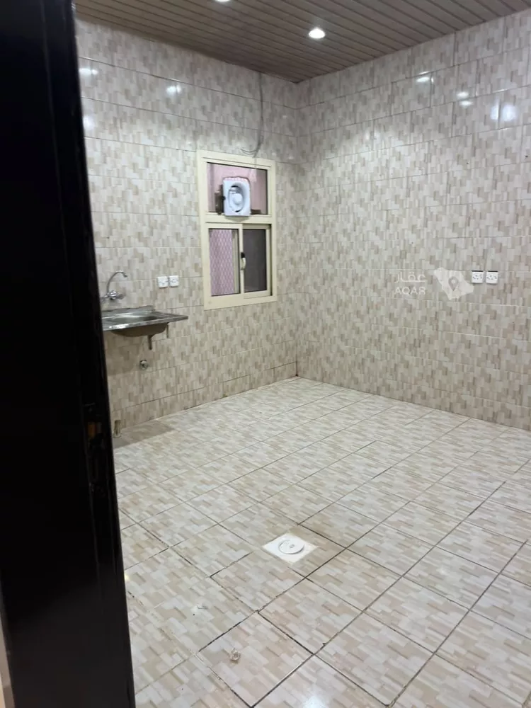 Building for Rent in Riyadh Dhahrat Laban صورة 3