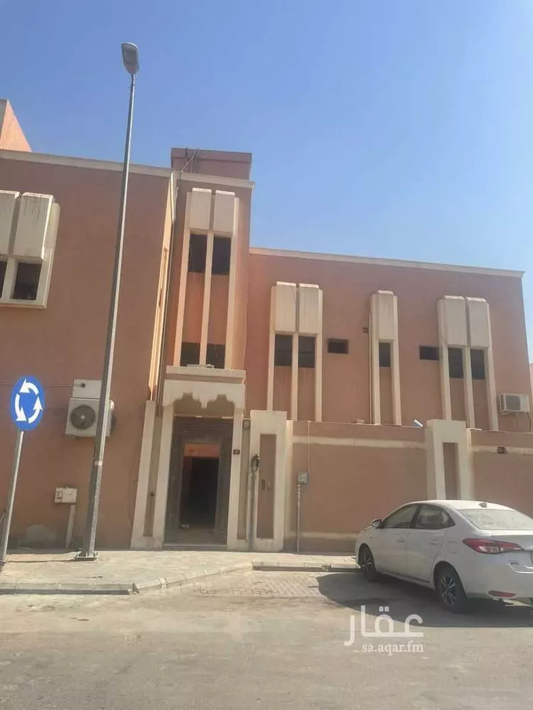 Building for Rent in Ad Diriyah At Tarif Al Jadid صورة 2