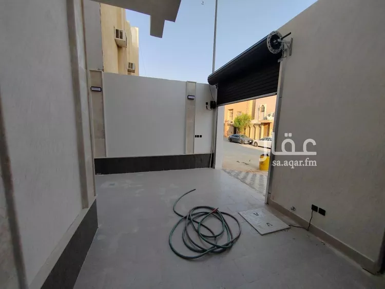 فيلا للبيع في شارع عبدالله بن الزبير, حي العريجاء الغربي, مدينة الرياض, منطقة الرياض صورة 5