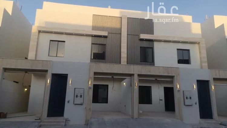 فيلا للبيع في شارع العجلان , حي عكاظ, مدينة الرياض, منطقة الرياض