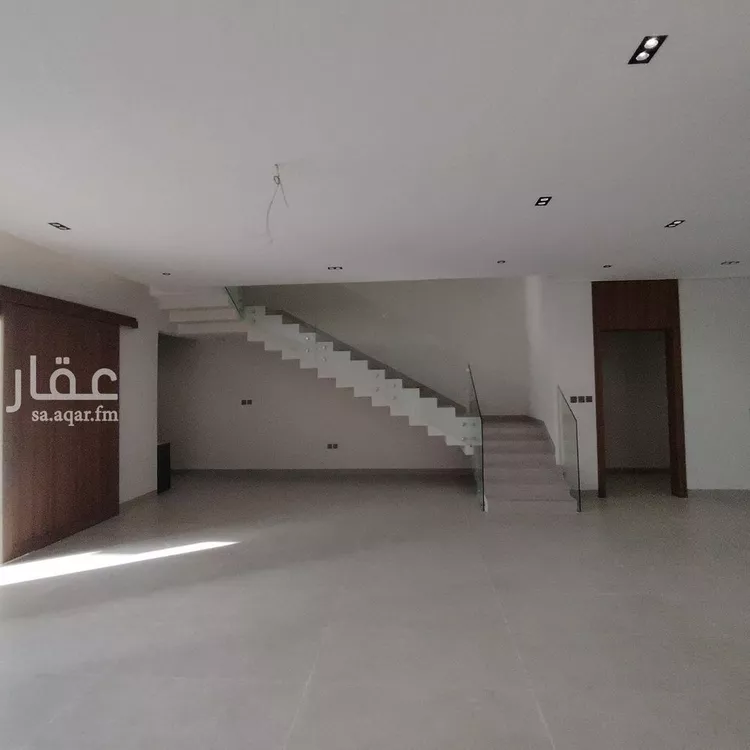 فيلا للبيع في شارع الإمام مسلم, حي بدر, مدينة الرياض, منطقة الرياض صورة 5