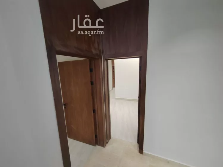 Floor for Sale in Riyadh Dirab 9