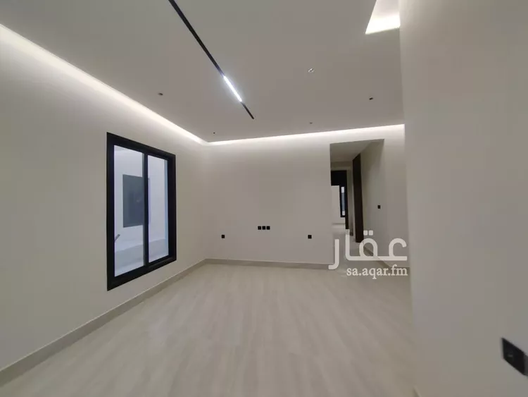 Floor for Sale in Riyadh Dirab 8