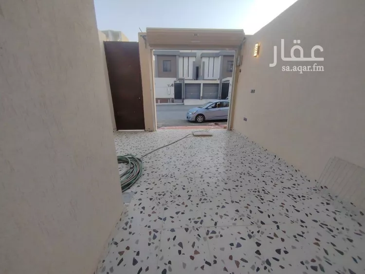 فيلا للبيع في شارع الأمير سعود بن محمد بن مقرن, حي طيبة, مدينة الرياض, منطقة الرياض صورة 2