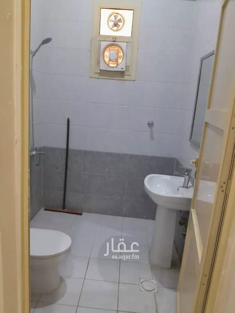 شقة للإيجار في شارع عسير, حي ظهرة لبن, مدينة الرياض, منطقة الرياض صورة 4