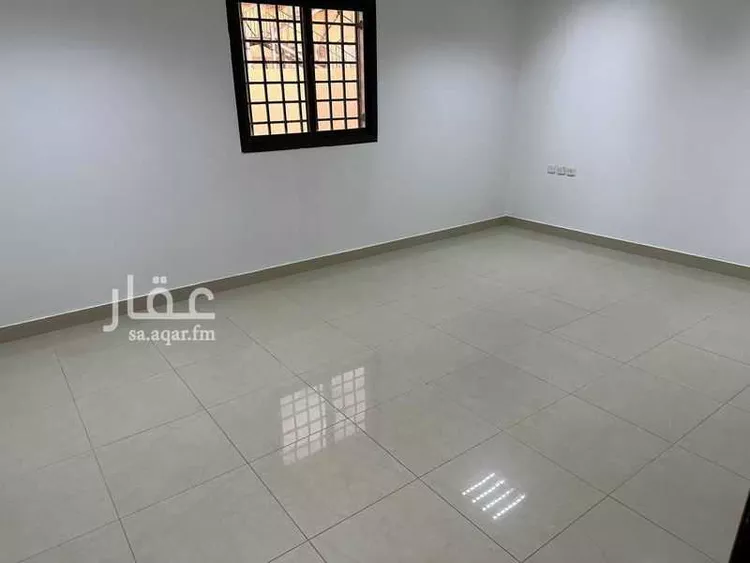 فيلا للإيجار في شارع تميم بن مر, حي المرسلات, مدينة الرياض, منطقة الرياض صورة 3