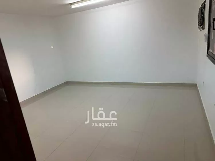 فيلا للإيجار في شارع تميم بن مر, حي المرسلات, مدينة الرياض, منطقة الرياض صورة 2