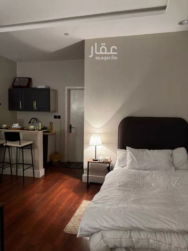 شقة مفروشة للحجز في شارع عبدالعزيز بن غريب ، حي الورود ، الرياض ، منطقة الرياض صورة 3
