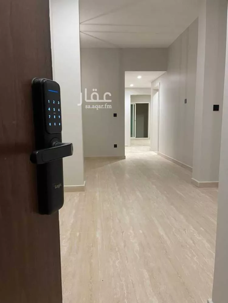 عمارة للإيجار في شارع طريق الملك عبد الله, حي الرائد, مدينة الرياض, منطقة الرياض صورة 4
