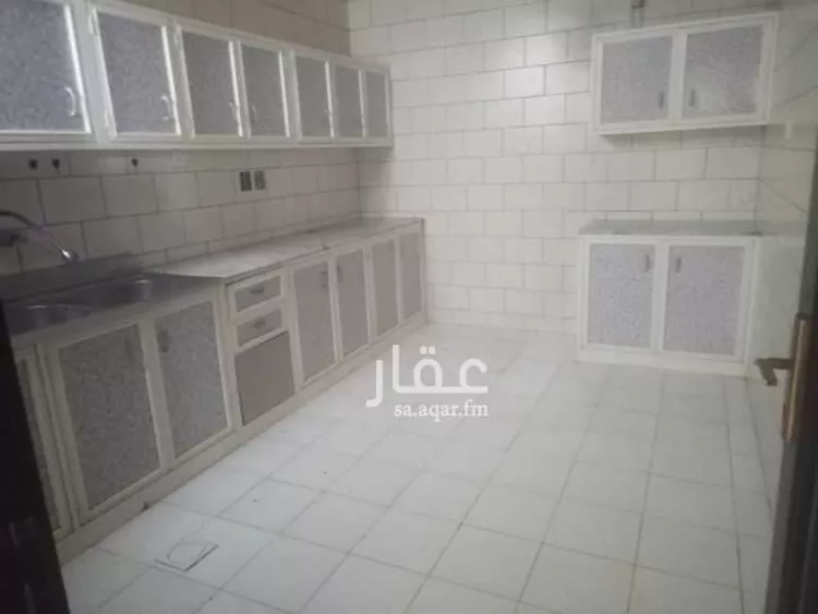شقة للإيجار في شارع الحمراء 3 ، حي الحمراء ، تبوك ، منطقة تبوك صورة 2