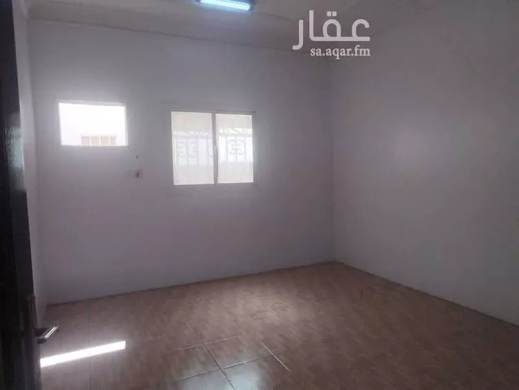 شقة للإيجار في شارع أبو زهير بن أسيد ، حي الحمراء ، تبوك ، منطقة تبوك صورة 4