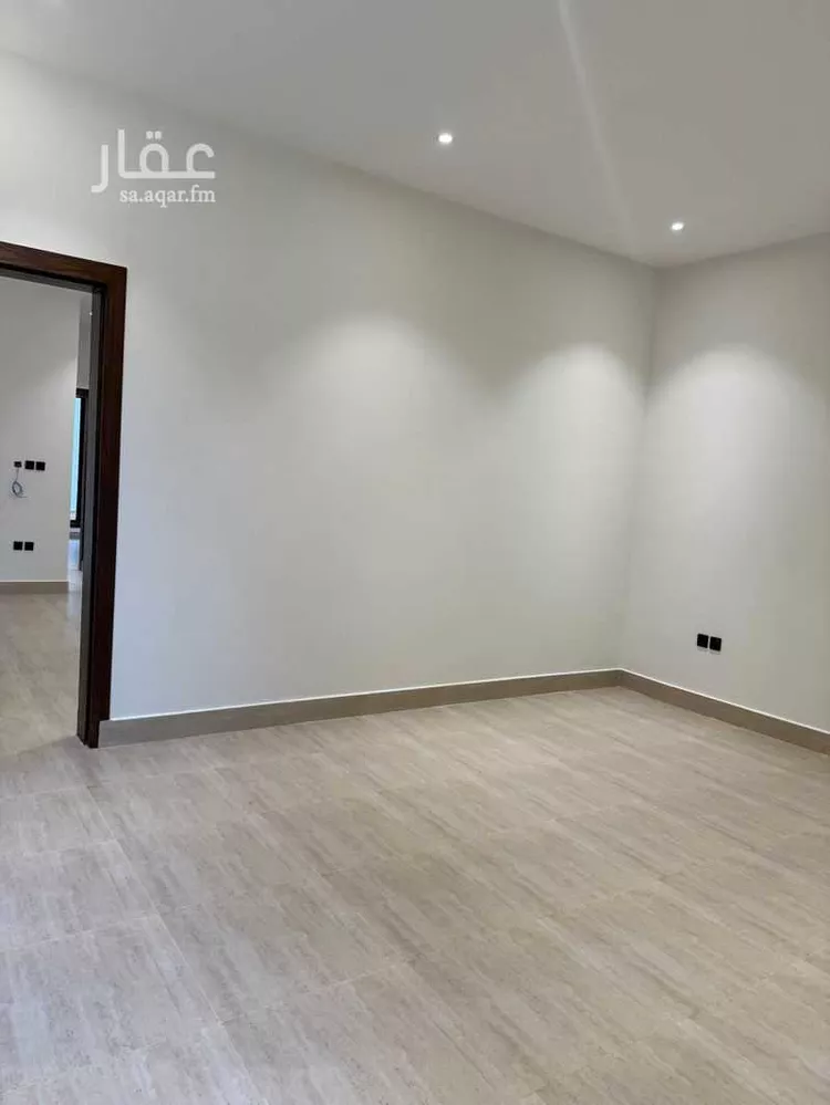 دور للبيع في شارع عبدالرحمن بن خلدون, حي الفاروق, مدينة الرياض, منطقة الرياض صورة 2