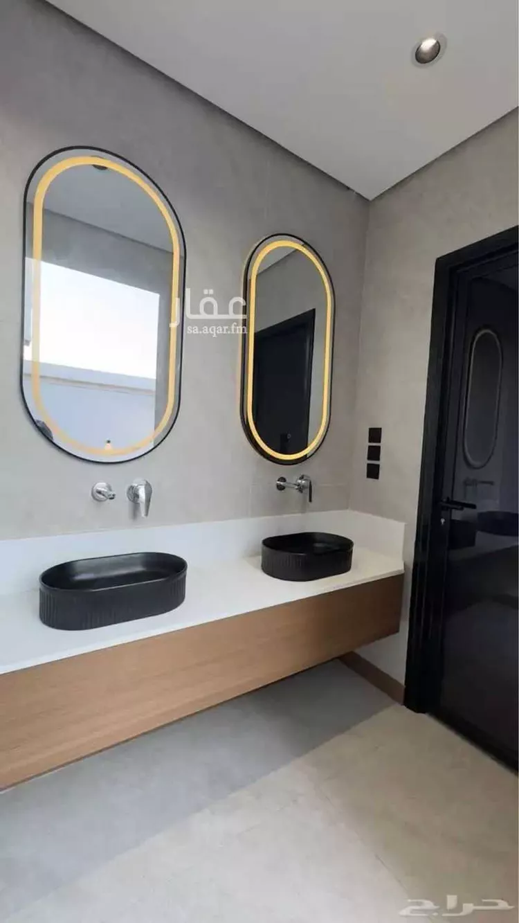 فيلا للبيع في شارع عبدالرحمن ابن كعب الانصاري, حي اللؤلؤ, مدينة الخبر, المنطقة الشرقية صورة 4