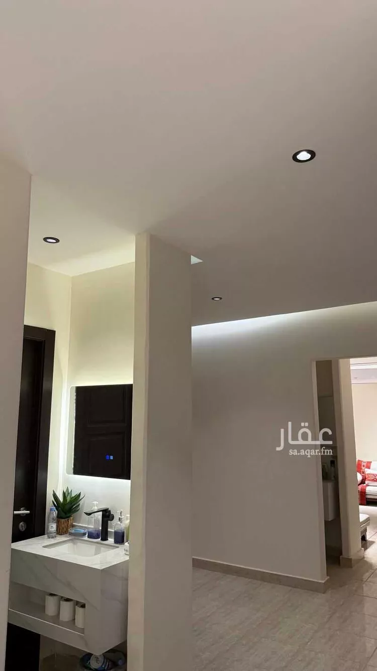 فيلا للإيجار في شارع أبي الغنائم الكتان, حي مطار الملك خالد الدولي, مدينة الرياض, منطقة الرياض