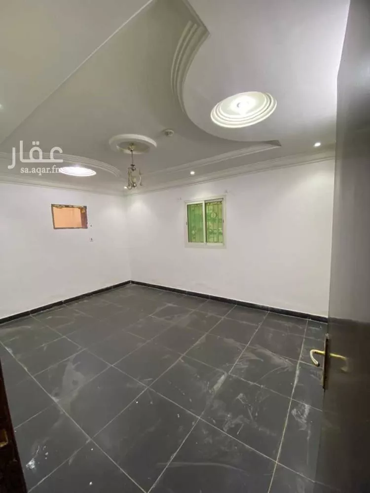 عمارة للإيجار في شارع التعدين, حي المونسية, مدينة الرياض, منطقة الرياض صورة 2
