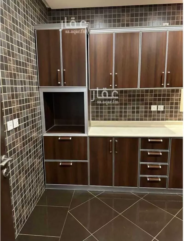 شقة للإيجار في شارع جبل شهلان, حي القصور, مدينة الظهران, المنطقة الشرقية صورة 2