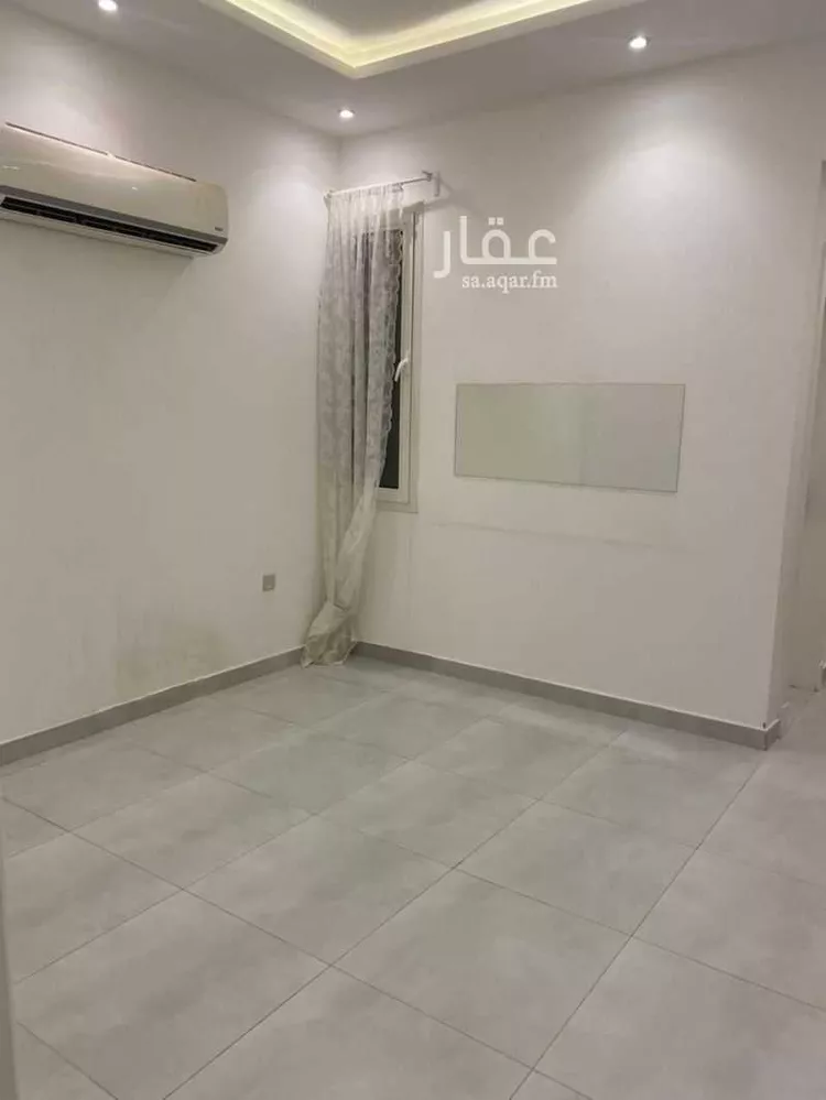 فيلا للإيجار في شارع عثمان بن قائد, حي العارض, مدينة الرياض, منطقة الرياض صورة 3