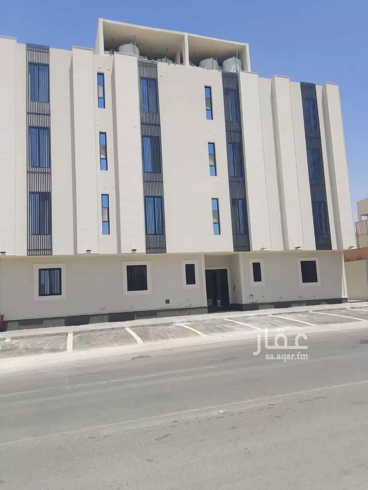 عمارة للبيع في شارع القواعد, حي الحزم, مدينة الرياض, منطقة الرياض صورة 2