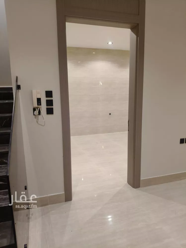 Villa for Sale in Al Khobar As Sawari 12