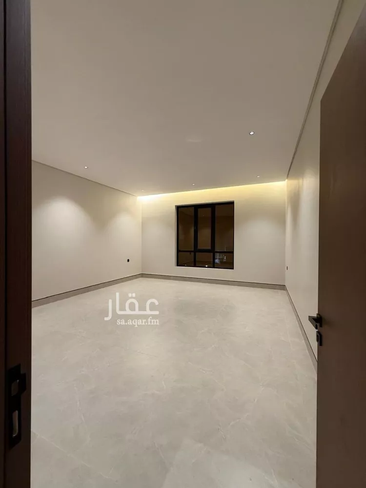 عمارة للبيع في شارع ثابت ابن الانصاري, حي التحلية, مدينة الخبر, المنطقة الشرقية 6