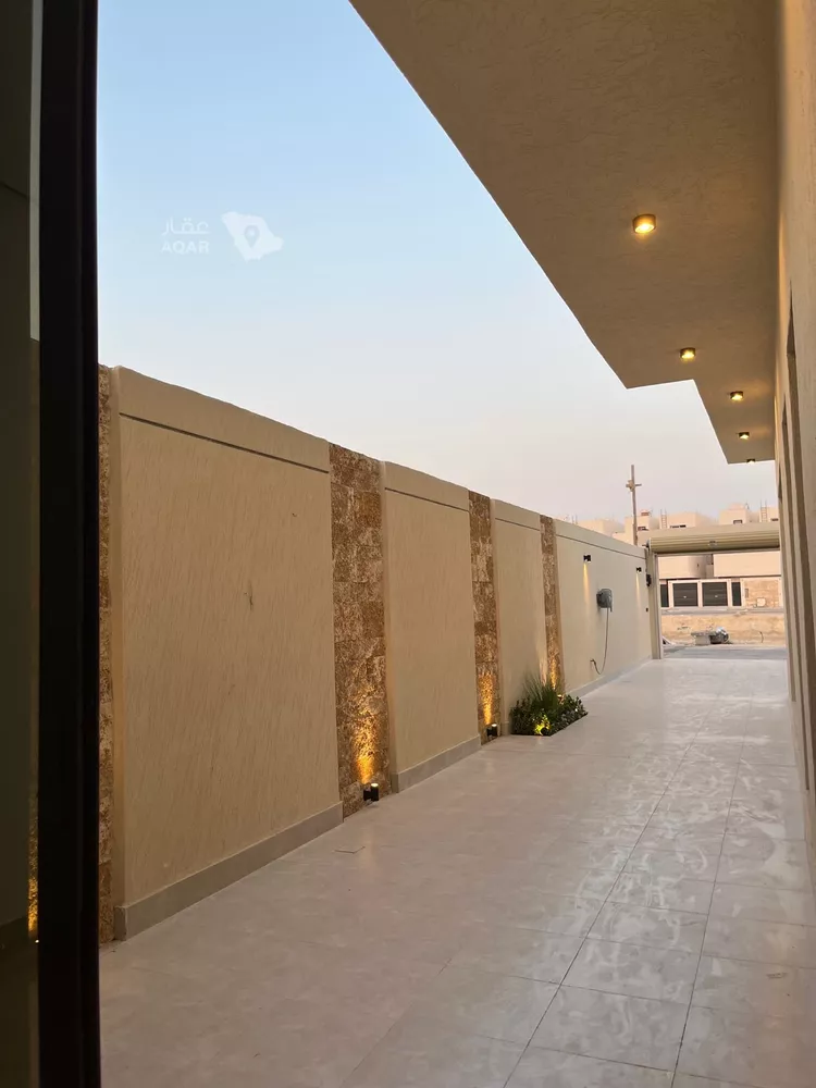 Villa for Sale in Al Khobar Al Amwaj 12