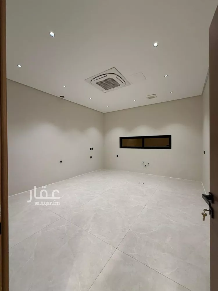 عمارة للبيع في شارع ثابت ابن الانصاري, حي التحلية, مدينة الخبر, المنطقة الشرقية 7