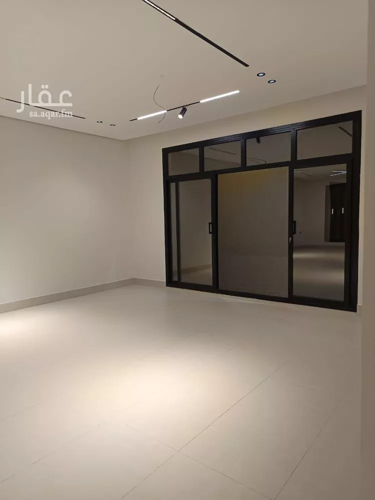 فيلا للبيع في شارع عبدالرحمن ابن كعب الانصاري, حي اللؤلؤ, مدينة الخبر, المنطقة الشرقية صورة 3