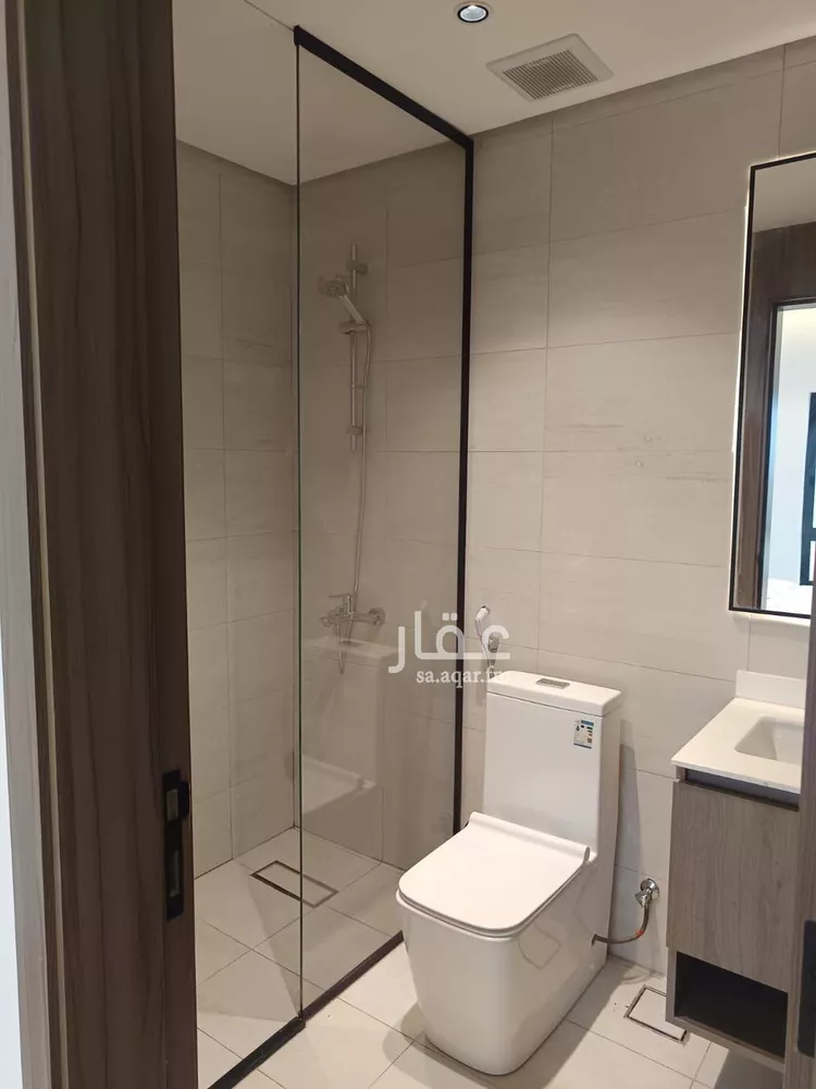 فيلا للبيع في شارع الخفجي, حي اللؤلؤ, مدينة الخبر, المنطقة الشرقية صورة 2