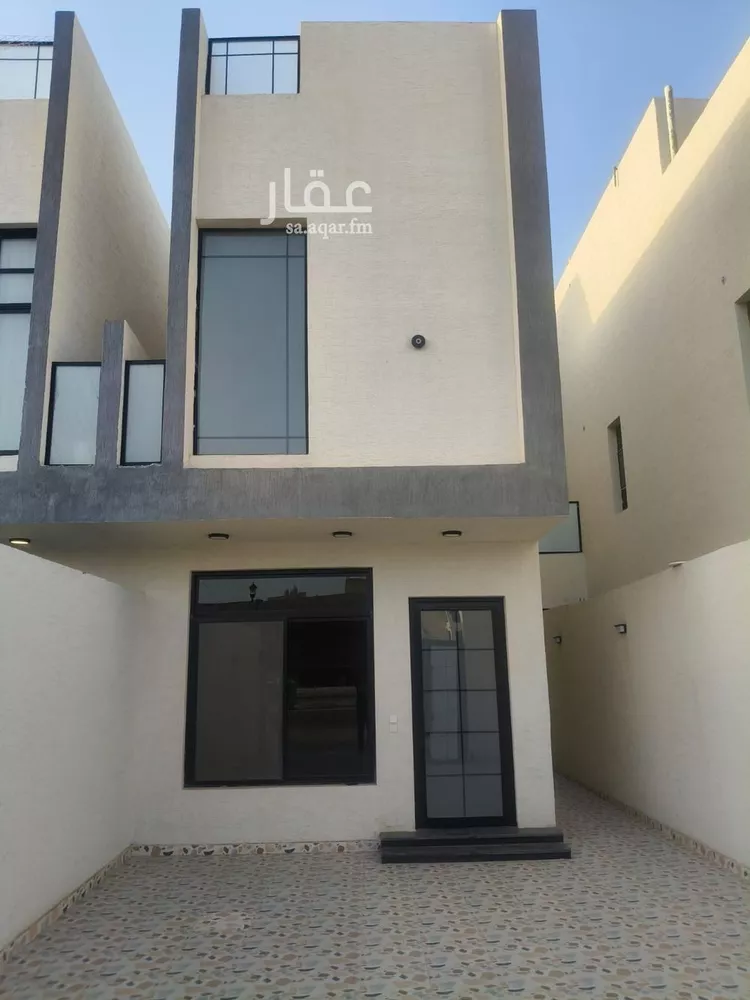 Villa for Sale in Al Khobar Al Amwaj