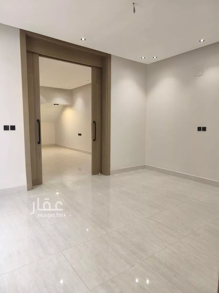 فيلا للبيع في شارع الصحابة, حي العقيق, مدينة الخبر, المنطقة الشرقية 10
