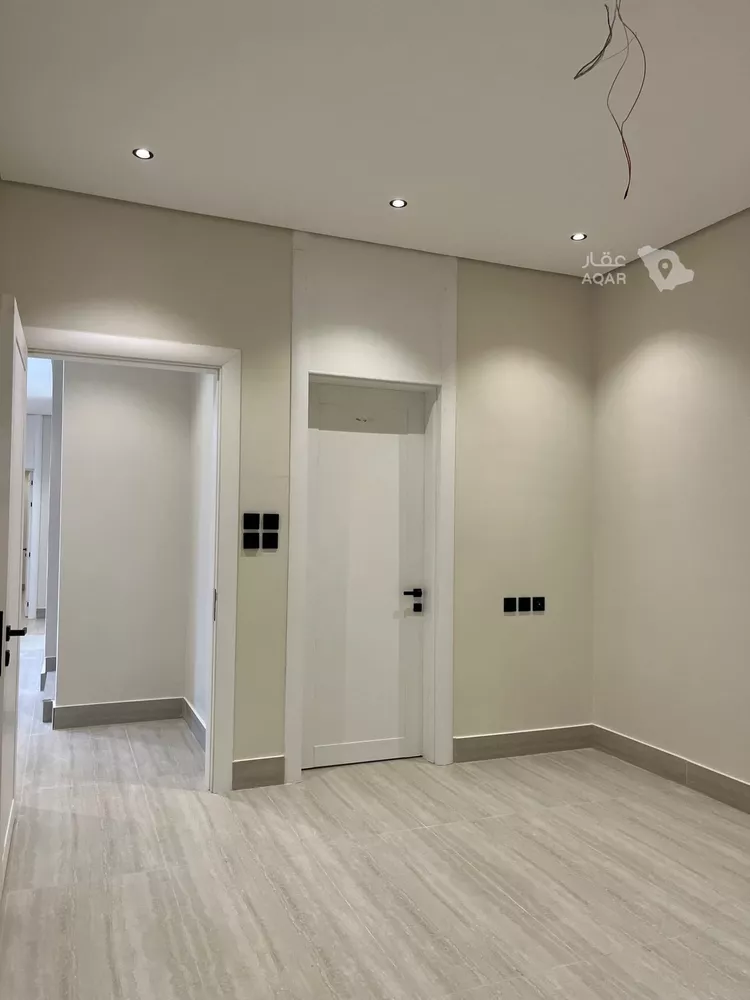 Villa for Sale in Al Khobar Al Amwaj 17