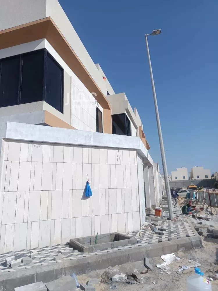 أرض للبيع في شارع عيون الجواء, حي الصواري, مدينة الخبر, المنطقة الشرقية صورة 3