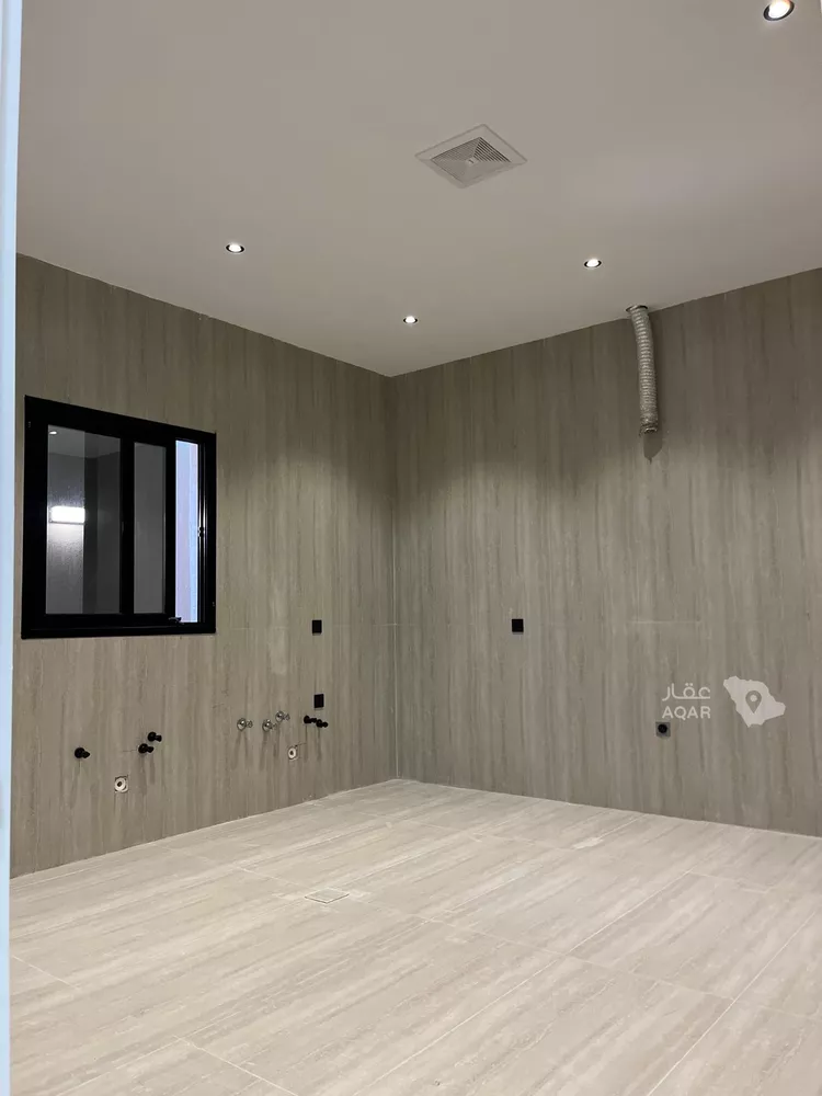 Villa for Sale in Al Khobar Al Amwaj 14