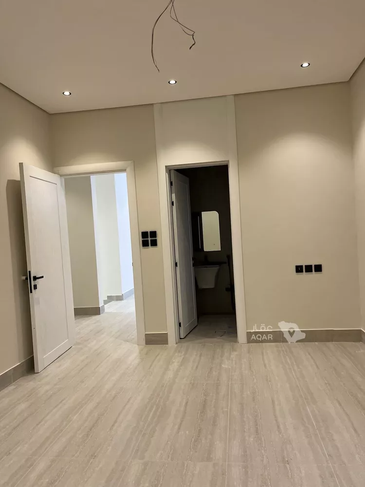 Villa for Sale in Al Khobar Al Amwaj 22