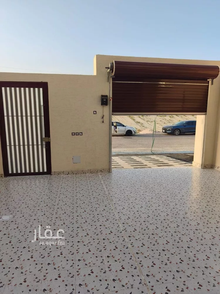 فيلا للبيع في شارع الحارث الطائي, حي الشفاء, مدينة الخبر, المنطقة الشرقية