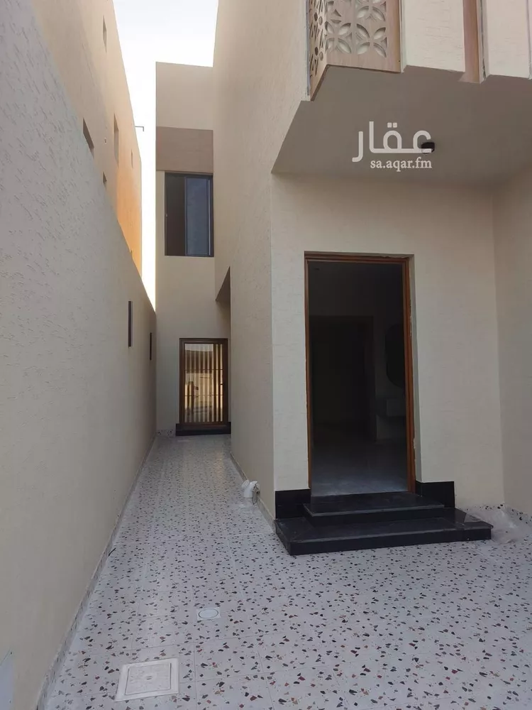 فيلا للبيع في شارع القبه, حي الأمواج, مدينة الخبر, المنطقة الشرقية 7