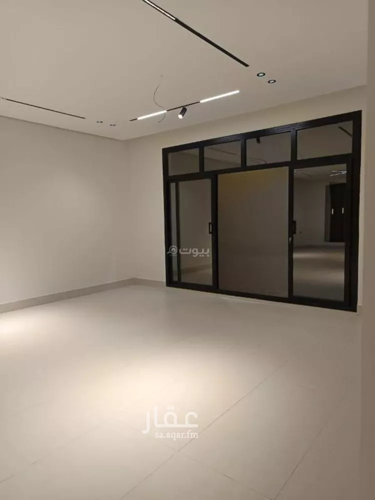 فيلا للبيع في شارع عبدالرحمن ابن كعب الانصاري, حي اللؤلؤ, مدينة الخبر, المنطقة الشرقية صورة 2