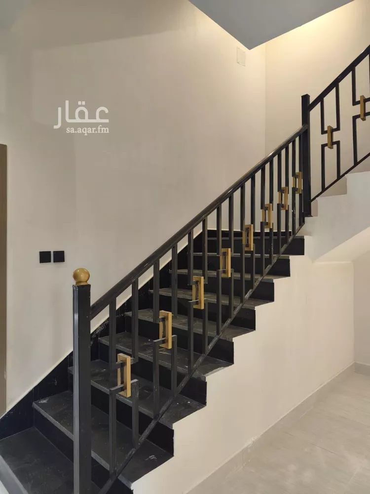 فيلا للبيع في شارع الصحابة, حي العقيق, مدينة الخبر, المنطقة الشرقية 12