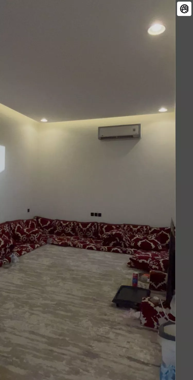 استراحة للبيع في شارع شمالي, حي الوادي, مدينة عنيزة, منطقة القصيم صورة 2