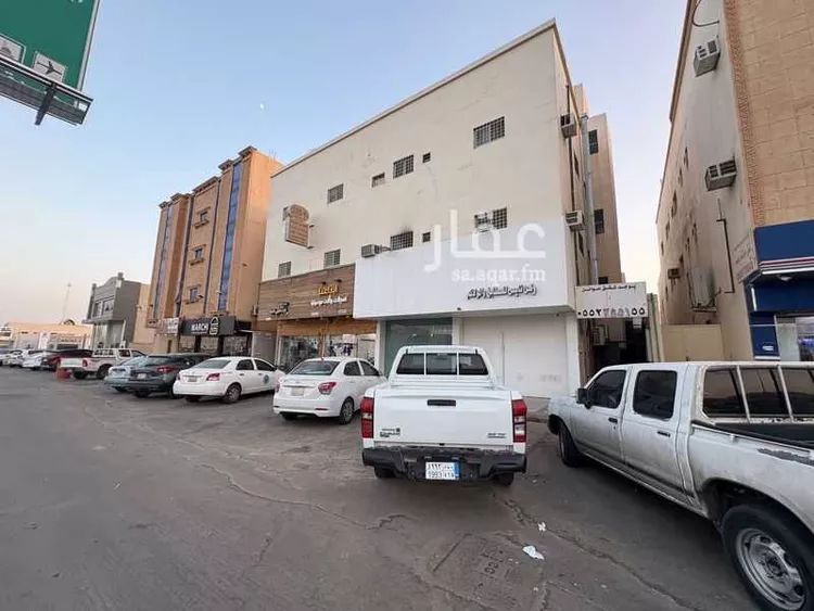 عمارة للبيع في شارع سلطان بن عبدالعزيز, حي الفايزية, مدينة بريدة, منطقة القصيم صورة 2