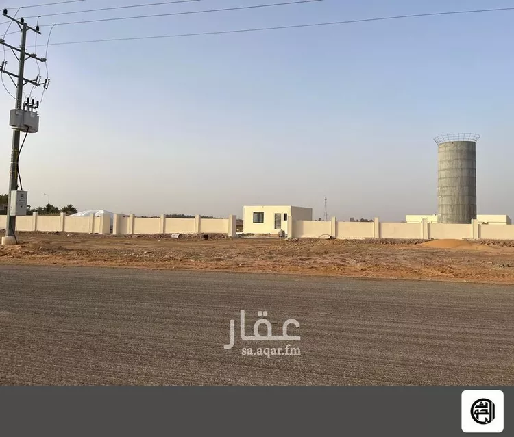 أرض للبيع في شارع جنوبي, حي الحزم, مدينة سكاكا, منطقة الجوف صورة 3