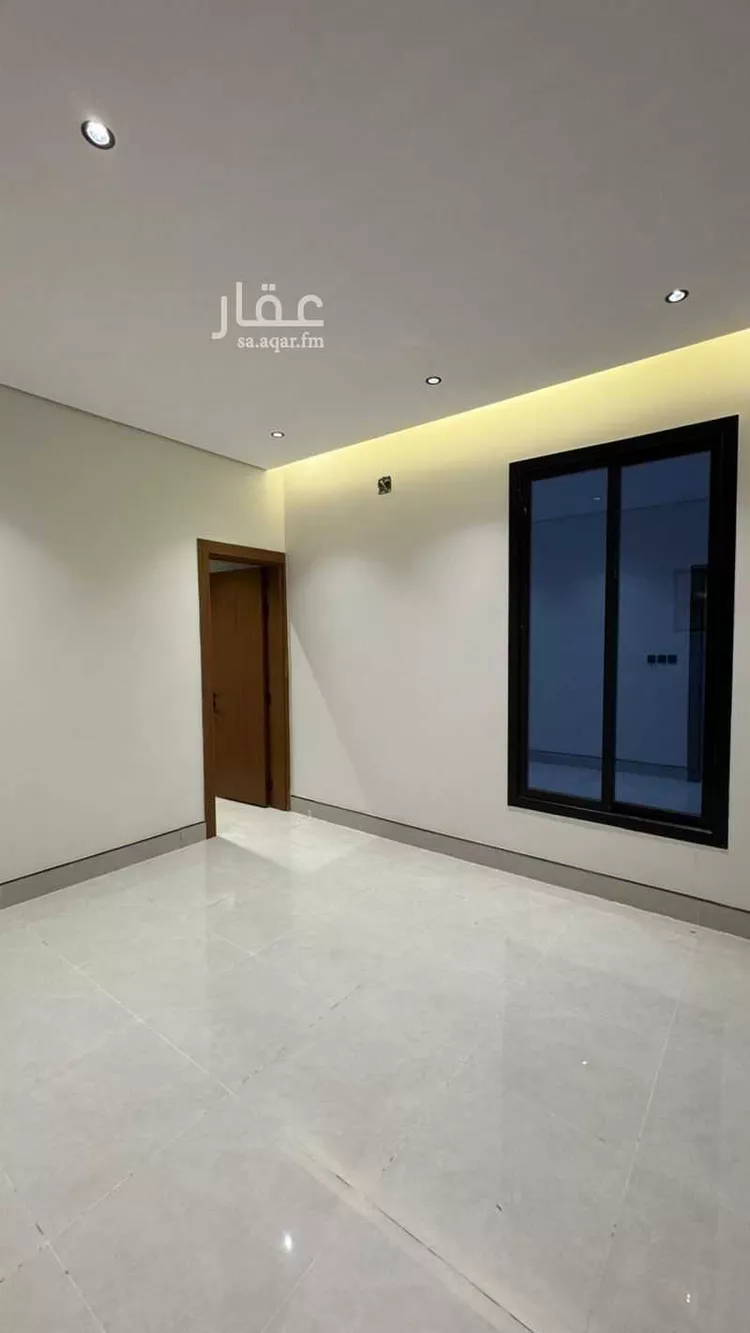 دور للبيع في شارع محمد الفاكهي, حي البيان, مدينة الرياض, منطقة الرياض 1 صورة