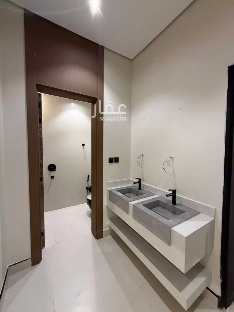 دور للبيع في شارع الحجازية, حي الجنادرية, مدينة الرياض, منطقة الرياض صورة 3