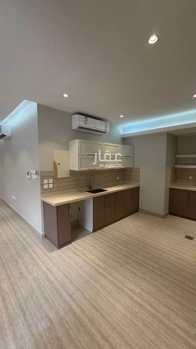 فيلا للإيجار في شارع الربيع بن أنس, حي العليا, مدينة الرياض, منطقة الرياض صورة 2