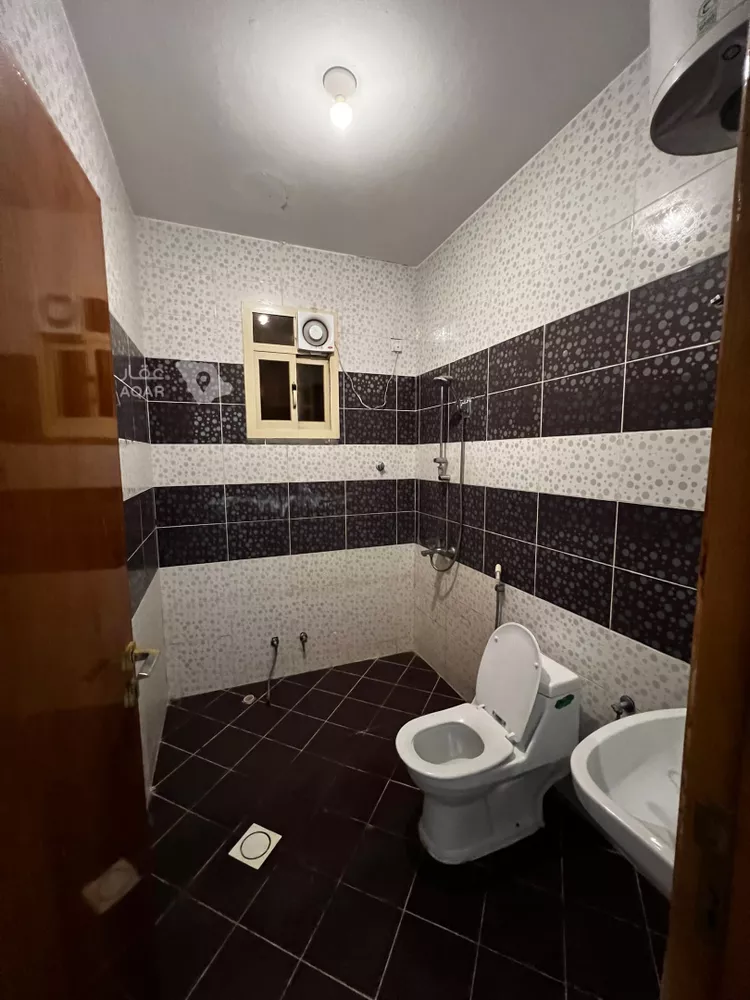 Apartment for Rent in Khamis Mushait Al Moosa Subdivision 8