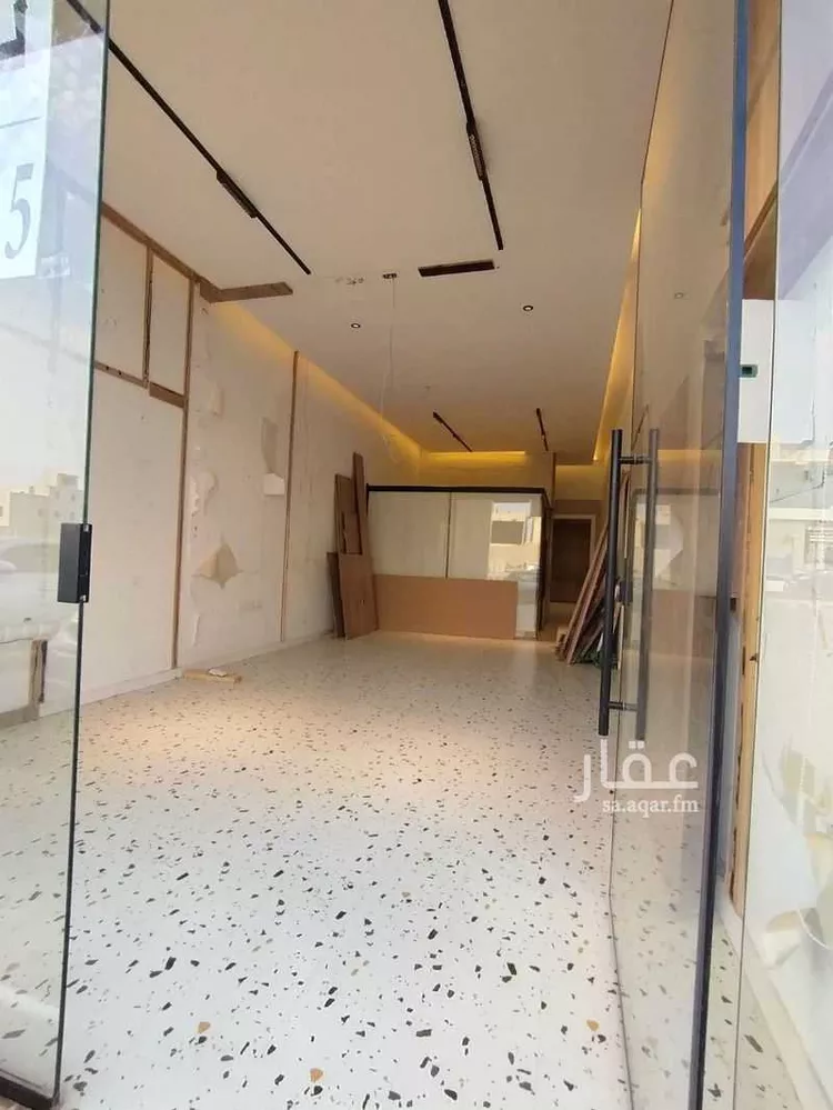 Shop for Rent in Riyadh Al Arid صورة 2