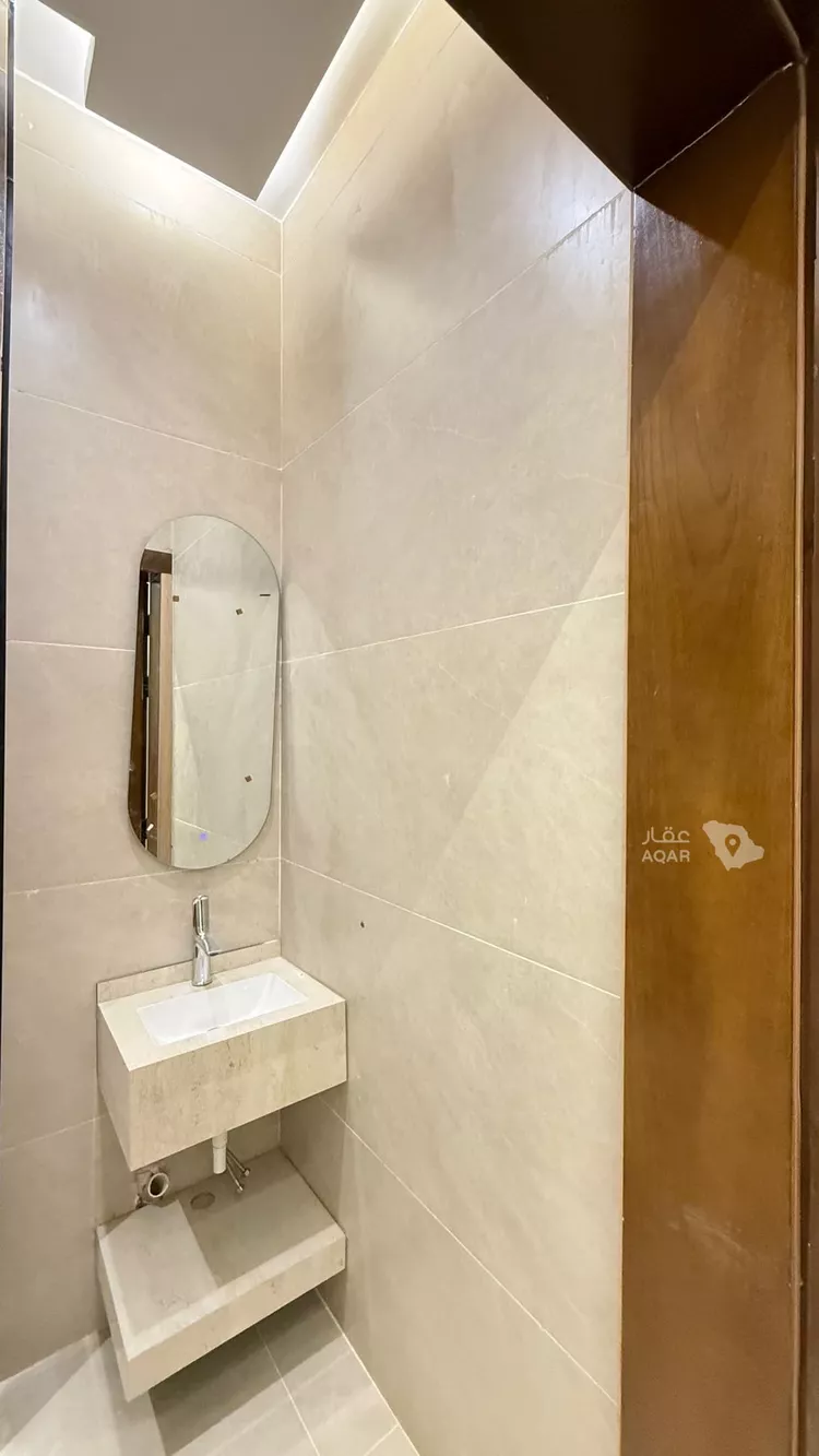 Floor for Sale in Riyadh An Narjis 17
