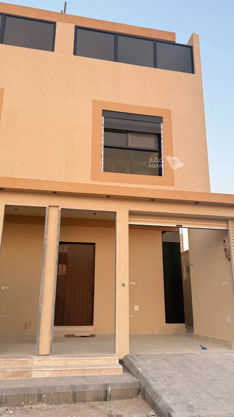 دور للبيع في شارع إسماعيل الصائغ, حي النرجس, مدينة الرياض, منطقة الرياض صورة 2