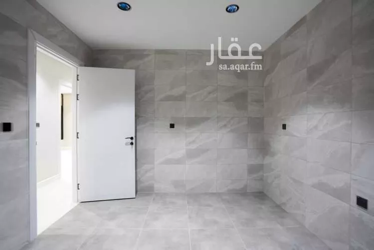 شقة للبيع في شارع عثمان الداني, حي بطحاء قريش, مدينة مكة المكرمة, منطقة مكة المكرمة 6